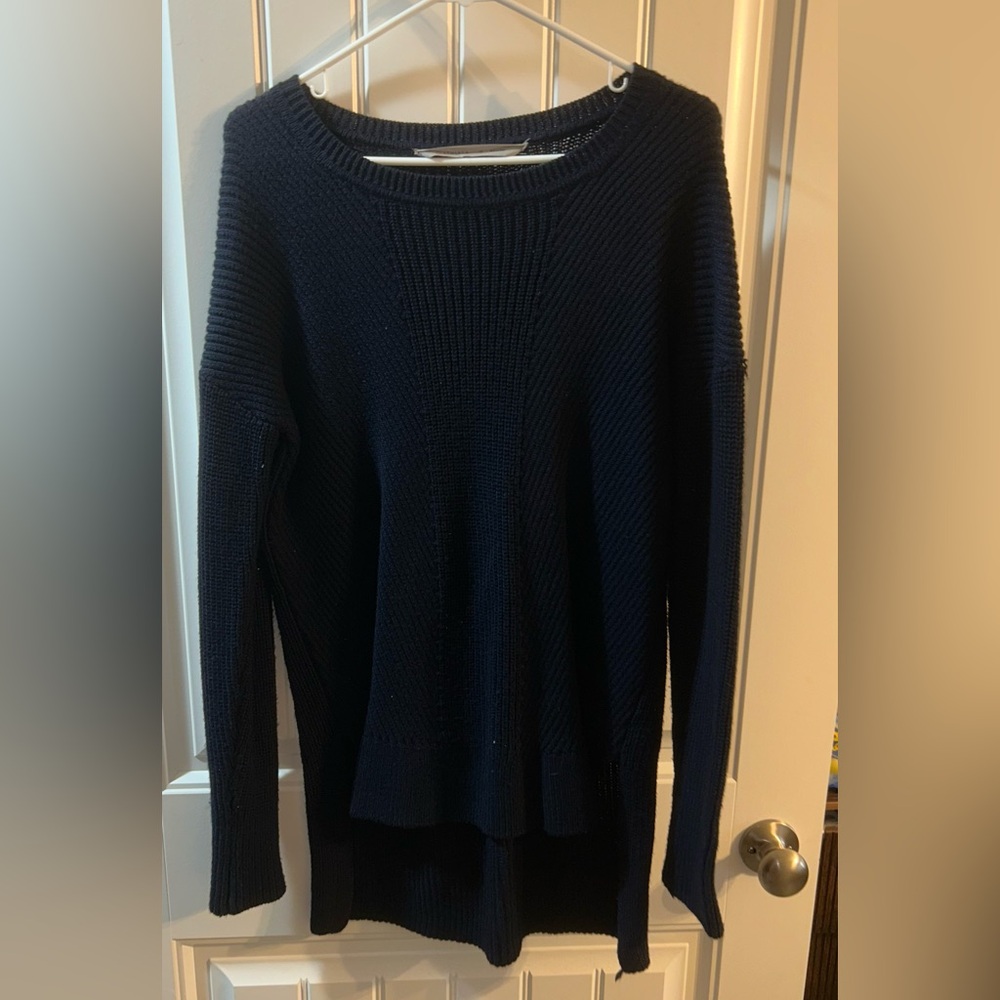 Athleta Women’s Scoop Neck Hi-Low Sweater, Navy, M